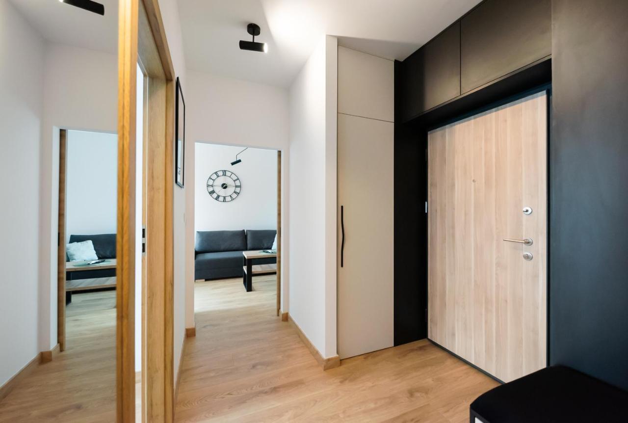 Wola Skwer Sunny Apartment Warsaw Ngoại thất bức ảnh