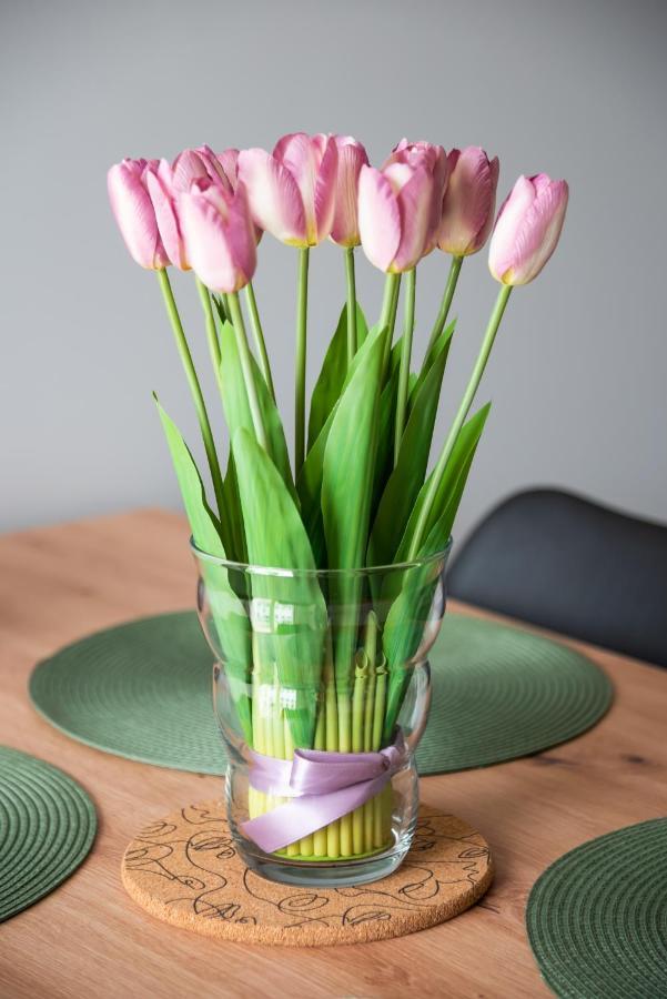 Wola Skwer Sunny Apartment Warsaw Ngoại thất bức ảnh